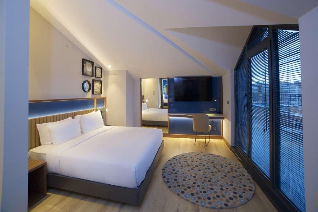 Hampton By Hilton Istanbul Old City Rom bilde